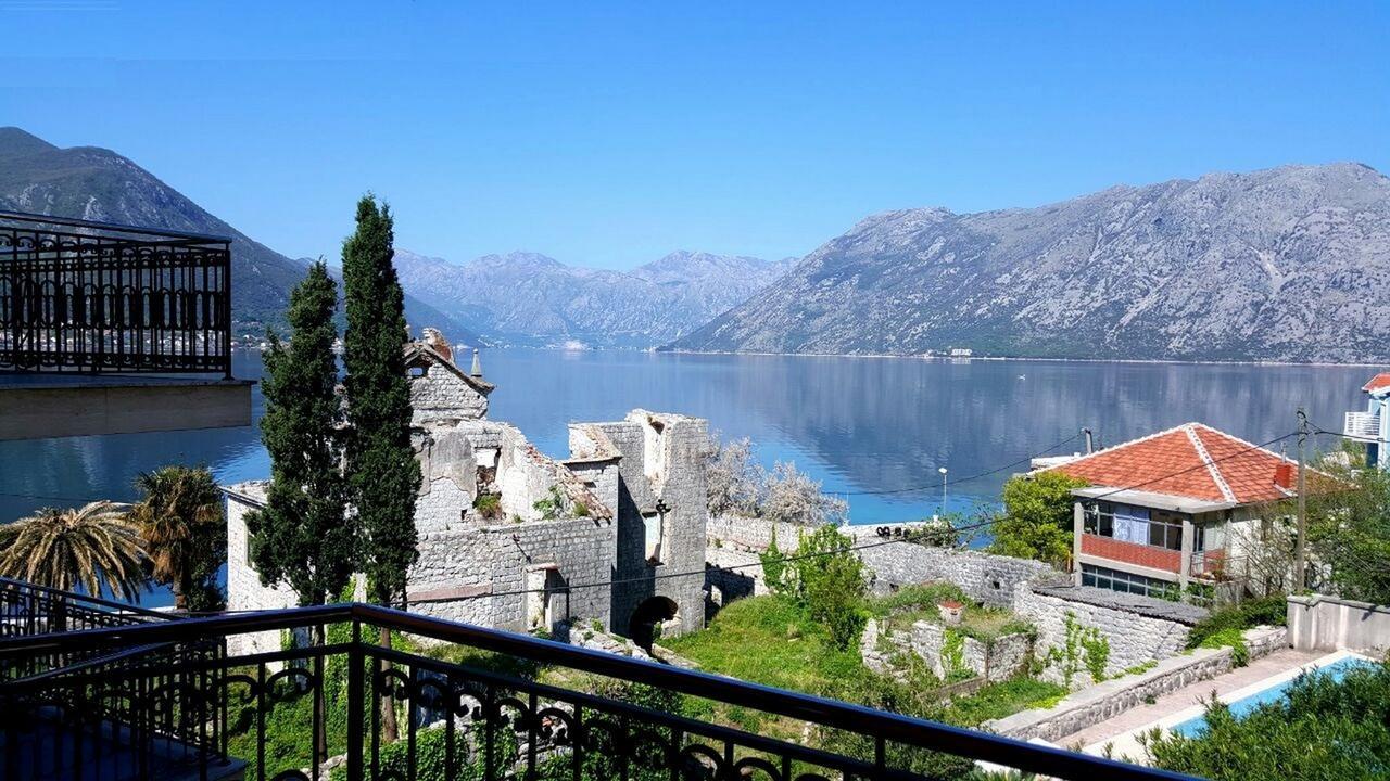 Apartments Coral Kotor Eksteriør bilde