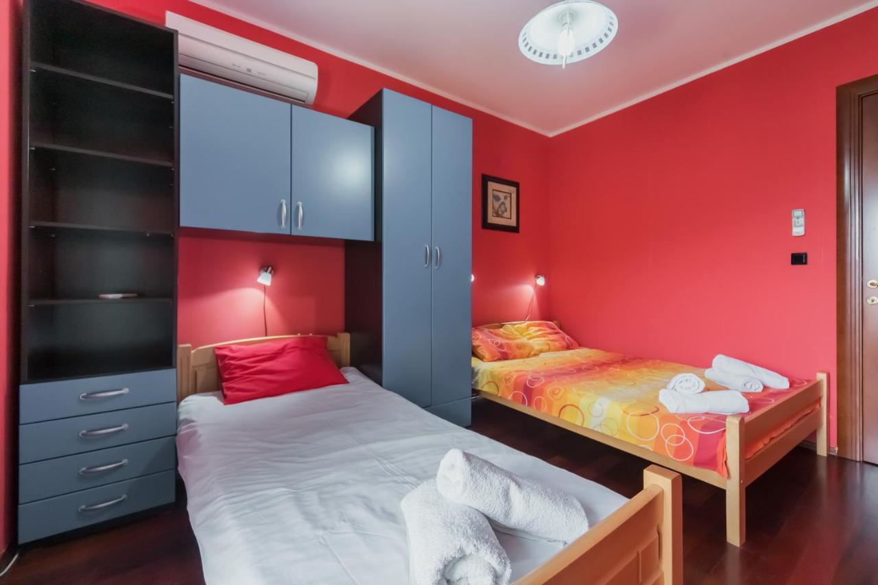 Apartments Coral Kotor Eksteriør bilde