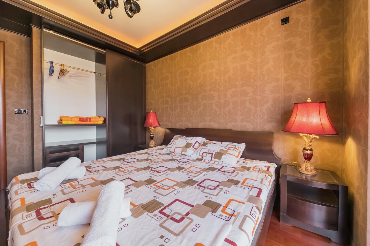 Apartments Coral Kotor Eksteriør bilde